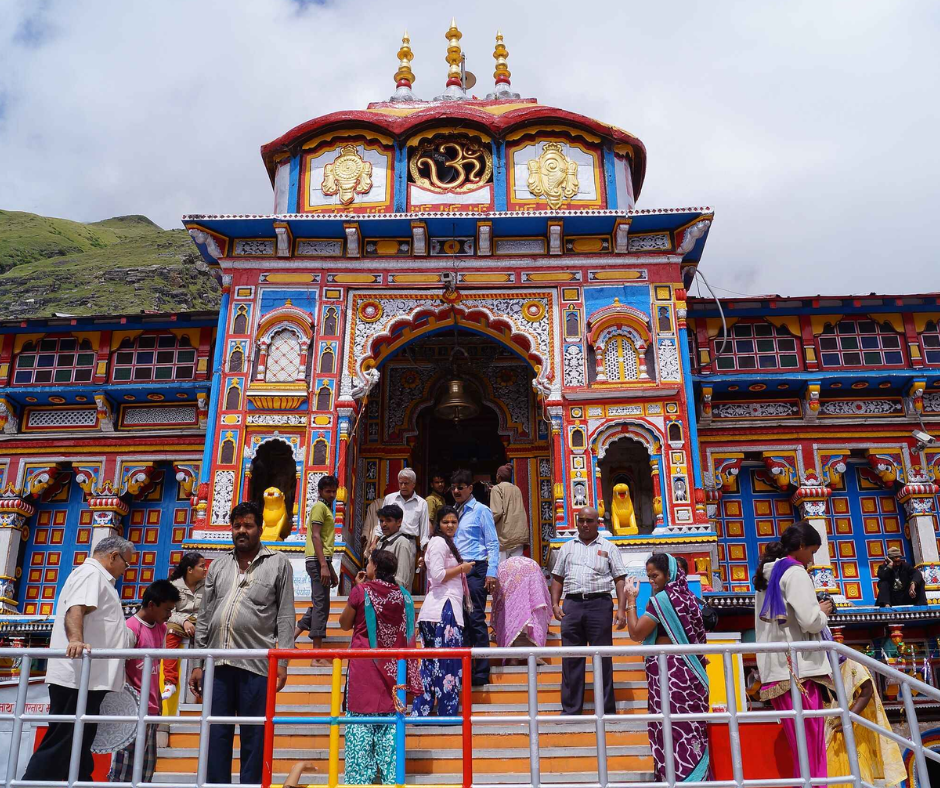 From Dehradun: 6 Day Do Dham Yatra Tour Package (Kedarnath & Badrinath)